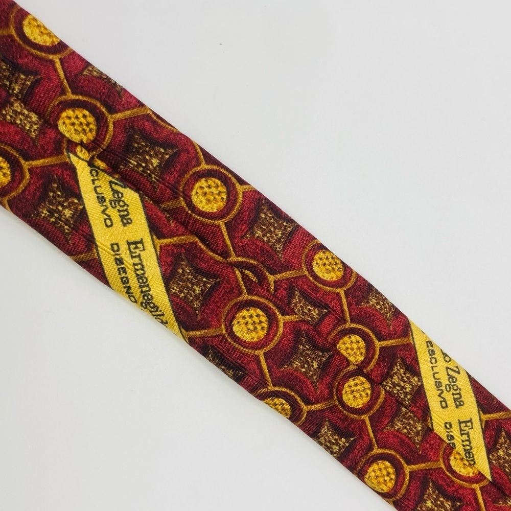 Ermenegildo Zegna silk geometric print vintage tie in red and gold. - Picture 3 of 6